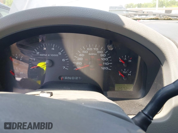 2004 Ford F-150 XLT with VIN 1FTPX14514NC37871, listed as a IAAI auction lot 42614194 with 125,724 mi miles and . Bid and sale history available at DreamBid. Image 7.