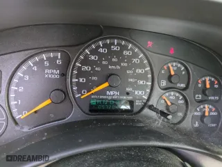 2000 Chevrolet Silverado 1500 LT with VIN 1GCEK19T8YE206233, listed as a Copart auction lot 49801595 with 57,204 mi miles and Salvage Title. Bid and sale history available at carsss.com. Image 9.