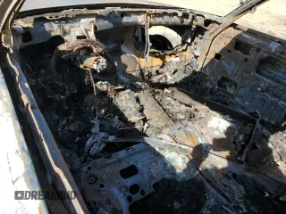 1983 GMC Caballero z VIN 1GTCW80A8DR500010, wystawiony jako Copart lot #50560724 z przebiegiem Nie podano mil oraz Nie do naprawy. Historia ofert i sprzedaży dostępna na DreamBid. Obrazek 8.
