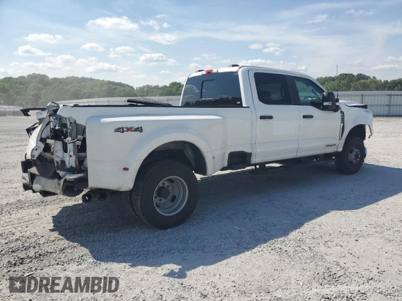 2023 Ford F-350 XL with VIN 1FT8W3DM3PEC71986, listed as a Copart auction lot 55861654 with 14,969 mi miles and Salvage Title. Bid and sale history available at DreamBid. Image 3.