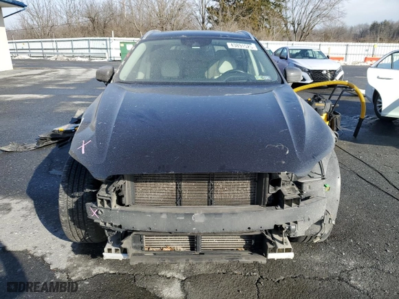 2018 Volvo XC60 Momentum with VIN YV4102RK2J1006993, listed as a Copart auction lot 43891525 with 72,936 mi miles and Salvage Title. Bid and sale history available at carsss.com. Image 5.