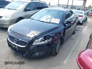 2011 Volvo C70 с VIN YV1672MC9BJ118738, выставлен на аукционе IAAI как лот 42164248 с пробегом 67 033 миль миль и . История ставок и продаж доступна на DreamBid. Изображение 2.