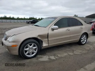 2001 Mercedes-Benz C 320 with VIN WDBRF64J61F054850, listed as a Copart auction lot 51119775 with 191,227 mi miles and Salvage Title. Bid and sale history available at carsss.com. Image 1.