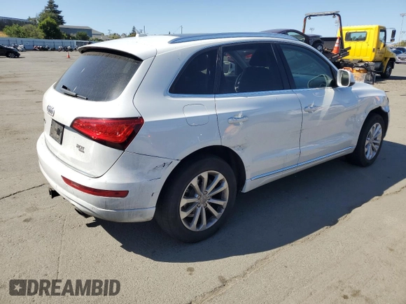 2015 Audi Q5 Premium Plus with VIN WA1LFAFP5FA020120, listed as a Copart auction lot 57253915 with 140,505 mi miles and Salvage title. Bid and sale history available at DreamBid. Image 3.