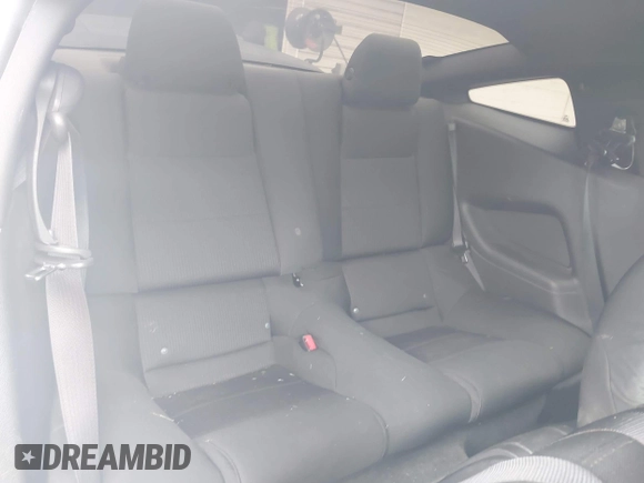 2014 Ford Mustang V6 with VIN 1ZVBP8AM3E5303642, listed as a IAAI auction lot 42559641 with 64,014 mi miles and . Bid and sale history available at DreamBid. Image 8.