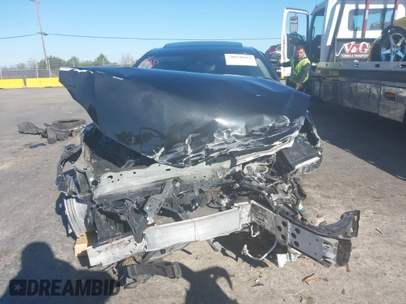 2019 Lexus IS with VIN JTHBA1D23K5099666, listed as a IAAI auction lot 40810912 with 33,730 mi miles. Bid and sale history available at carsss.com. Image 13.