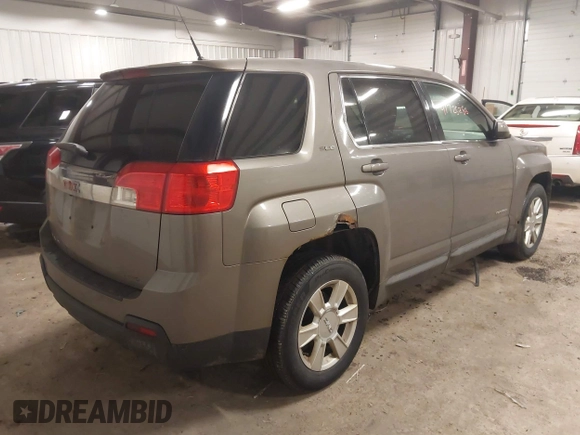 2010 GMC Terrain SLE-1 with VIN 2CTFLCEW1A6230403, listed as a IAAI auction lot 41725286 with 191,846 mi miles. Bid and sale history available at carsss.com. Image 4.