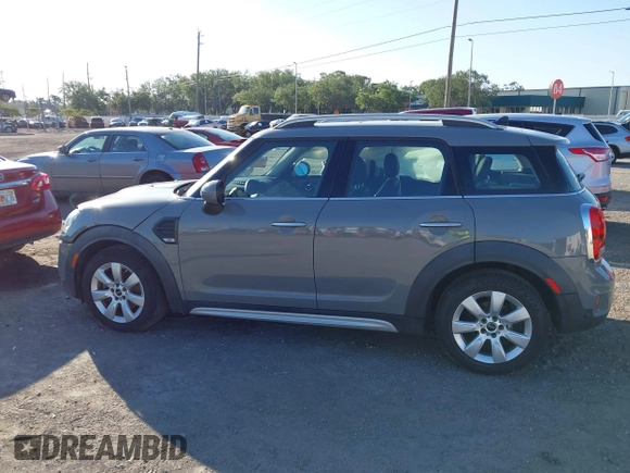 2019 MINI Countryman Cooper z VIN WMZYS7C5XK3F45978, wystawiony jako IAAI lot #42019733 z przebiegiem 62 725 mil mil oraz . Historia ofert i sprzedaży dostępna na DreamBid. Obrazek 13.