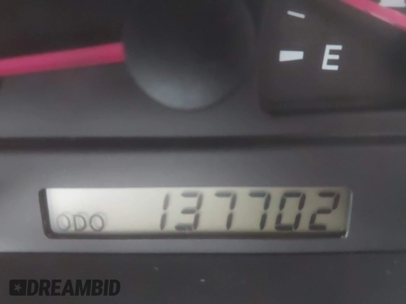 2004 Toyota Camry LE with VIN 4T1BE32K04U314445, listed as a IAAI auction lot 42017413 with 137,702 mi miles. Bid and sale history available at carsss.com. Image 16.
