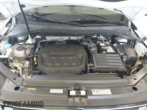 2018 Volkswagen Tiguan SEL z VIN 3VV3B7AX1JM167656, wystawiony jako IAAI lot #42658377 z przebiegiem 74 130 mil mil oraz . Historia ofert i sprzedaży dostępna na DreamBid. Obrazek 10.