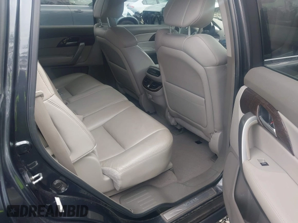 2013 Acura MDX Tech Pkg with VIN 2HNYD2H31DH507471, listed as a IAAI auction lot 41945855 with 107,273 mi miles. Bid and sale history available at carsss.com. Image 8.