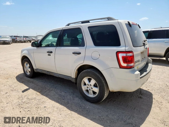 2012 Ford Escape XLT с VIN 1FMCU0DG5CKB17814, выставлен на аукционе Copart как лот 62106245 с пробегом 229 603 миль миль и Чистый • Clean title. История ставок и продаж доступна на DreamBid. Изображение 2.