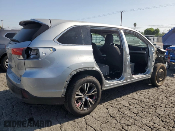 2019 Toyota Highlander LE with VIN 5TDZZRFH6KS350151, listed as a Copart auction lot 60683445 with 57,853 mi miles and Salvage title. Bid and sale history available at DreamBid. Image 3.