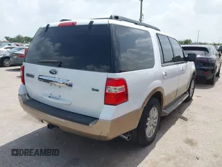 2014 Ford Expedition XLT with VIN 1FMJU1H51EEF11950, listed as a IAAI auction lot 42631473 with 215,572 mi miles and . Bid and sale history available at DreamBid. Image 4.