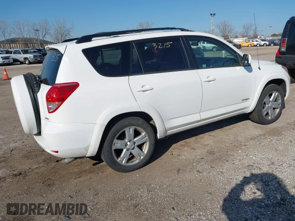2007 Toyota RAV4 Sport with VIN JTMBK32V275029400, listed as a IAAI auction lot 41783215 with 187,831 mi miles. Bid and sale history available at carsss.com. Image 4.