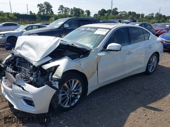 2019 Infiniti Q50 Luxe with VIN JN1EV7ARXKM557946, listed as a IAAI auction lot 40362058 with 56,615 mi miles and . Bid and sale history available at carsss.com. Image 17.