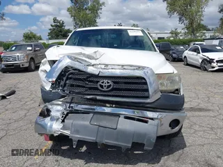 2008 Toyota Tundra z VIN 5TFEV54128X049128, wystawiony jako IAAI lot #42249292 z przebiegiem 313 233 mil mil oraz . Historia ofert i sprzedaży dostępna na DreamBid. Obrazek 12.