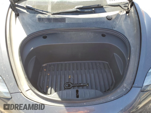 2021 Tesla Model 3 Standard Range Plus z VIN 5YJ3E1EA0MF089307, wystawiony jako Copart lot #50575465 z przebiegiem 131 251 mil mil oraz Szkody całkowita. Historia ofert i sprzedaży dostępna na DreamBid. Obrazek 11.