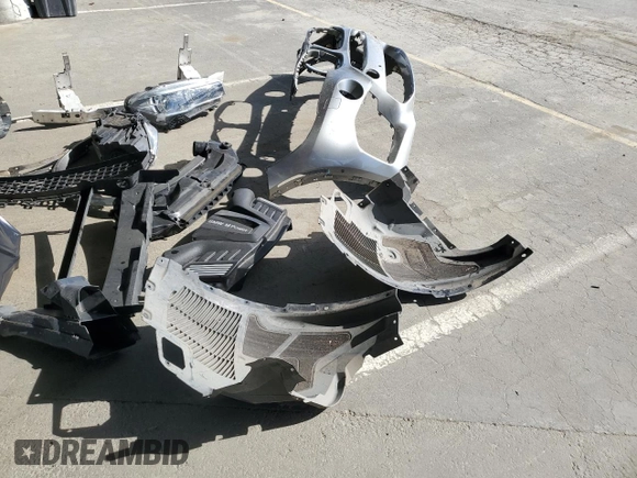 2018 BMW X5 M z VIN 5YMKT6C56J0Y83685, wystawiony jako Copart lot #55342035 z przebiegiem 56 136 mil mil oraz Szkoda całkowita • Salvage title. Historia ofert i sprzedaży dostępna na DreamBid. Obrazek 12.