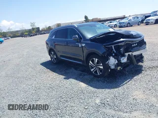 2023 Kia Sorento Hybrid EX with VIN KNDRHDLG6P5142561, listed as a IAAI auction lot 38722589 with 29,946 mi miles. Bid and sale history available at carsss.com. Image 1.