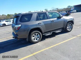 2017 Toyota 4Runner SR5 with VIN JTEZU5JR7H5154009, listed as a IAAI auction lot 41351354 with 127,781 mi miles. Bid and sale history available at carsss.com. Image 4.