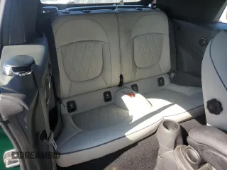 2020 MINI Convertible Cooper с VIN WMWWJ3C07L3M02795, выставлен на аукционе Copart как лот 61579105 с пробегом 66 807 миль миль и Списание • Salvage title. История ставок и продаж доступна на DreamBid. Изображение 10.
