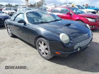 2004 Ford Thunderbird Deluxe with VIN 1FAHP60A64Y101843, listed as a IAAI auction lot 41582696 with 146,492 mi miles. Bid and sale history available at carsss.com. Image 1.