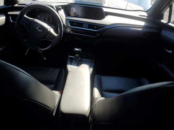 2020 Lexus UX 200 with VIN JTHX3JBH1L2022417, listed as a Copart auction lot 45289855 with 63,664 mi miles and Salvage title. Bid and sale history available at DreamBid. Image 8.