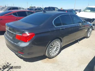 2009 BMW 7 Series 750i with VIN WBAKA83549CY35202, listed as a IAAI auction lot 41871197 with 134,736 mi miles. Bid and sale history available at carsss.com. Image 4.
