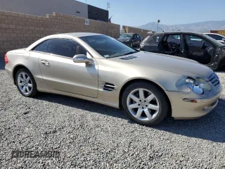 2003 Mercedes-Benz SL 500 z VIN WDBSK75F83F056017, wystawiony jako Copart lot #57662775 z przebiegiem 264 449 mil mil oraz Czysty tytuł • Clean title. Historia ofert i sprzedaży dostępna na DreamBid. Obrazek 4.
