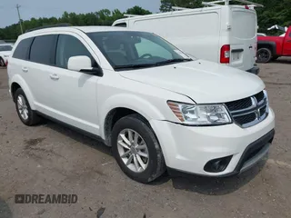 2017 Dodge Journey SXT z VIN 3C4PDCBG5HT630268, wystawiony jako IAAI lot #42396351 z przebiegiem 32 757 mil mil oraz . Historia ofert i sprzedaży dostępna na DreamBid. Obrazek 1.