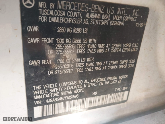 2000 Mercedes-Benz M-Class with VIN 4JGAB54E7YA151596, listed as a IAAI auction lot 40998156 with 216,873 mi miles. Bid and sale history available at carsss.com. Image 9.