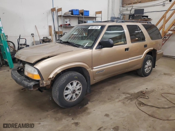 2000 GMC Jimmy SLT Convenience with VIN 1GKDT13WXY2109634, listed as a Copart auction lot 49811075 with 190,465 mi miles and Salvage Title. Bid and sale history available at carsss.com. Image 1.