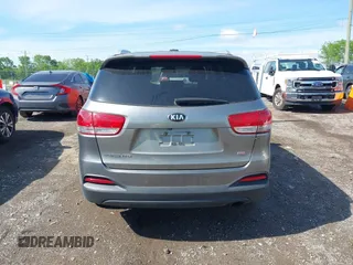 2016 Kia Sorento LX with VIN 5XYPGDA33GG136850, listed as a IAAI auction lot 42030317 with 120,798 mi miles and . Bid and sale history available at DreamBid. Image 16.