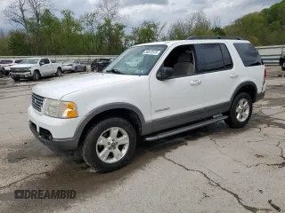 2004 Ford Explorer XLT z VIN 1FMZU63K44UB95915, wystawiony jako Copart lot #55612515 z przebiegiem 177 893 mil mil oraz Szkody całkowita. Historia ofert i sprzedaży dostępna na DreamBid. Obrazek 1.