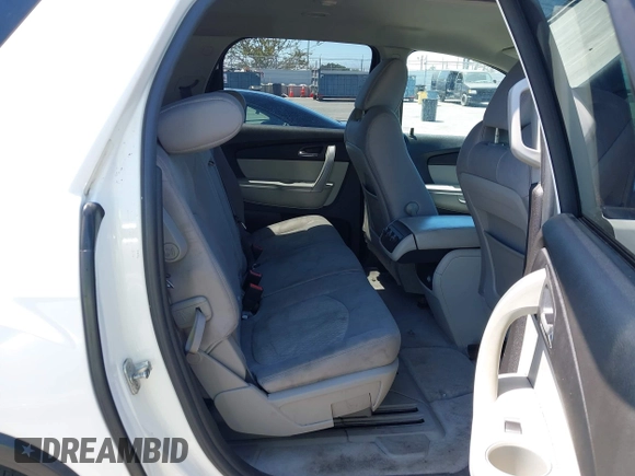 2011 GMC Acadia SL z VIN 1GKKRNED3BJ215509, wystawiony jako IAAI lot #42413674 z przebiegiem 96 524 mil mil oraz . Historia ofert i sprzedaży dostępna na DreamBid. Obrazek 8.