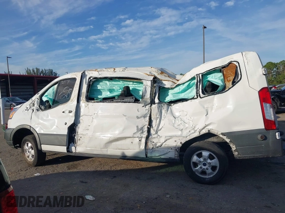 2017 Ford Transit XL z VIN 1FBZX2YMXHKA47269, wystawiony jako IAAI lot #41224834 z przebiegiem 76 419 mil mil oraz . Historia ofert i sprzedaży dostępna na DreamBid. Obrazek 13.