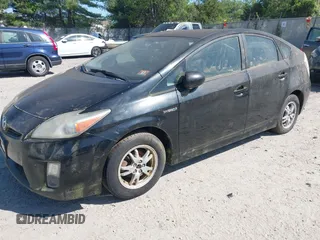 2010 Toyota Prius II with VIN JTDKN3DU9A0037557, listed as a IAAI auction lot 42137968 with 191,850 mi miles. Bid and sale history available at carsss.com. Image 2.