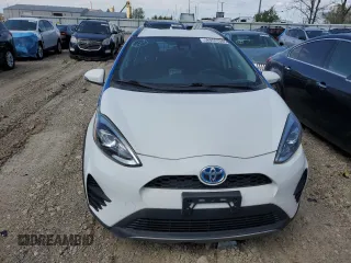2018 Toyota Prius One with VIN JTDKDTB33J1613084, listed as a Copart auction lot 53308655 with 70,509 mi miles and Clean Title. Bid and sale history available at DreamBid. Image 5.