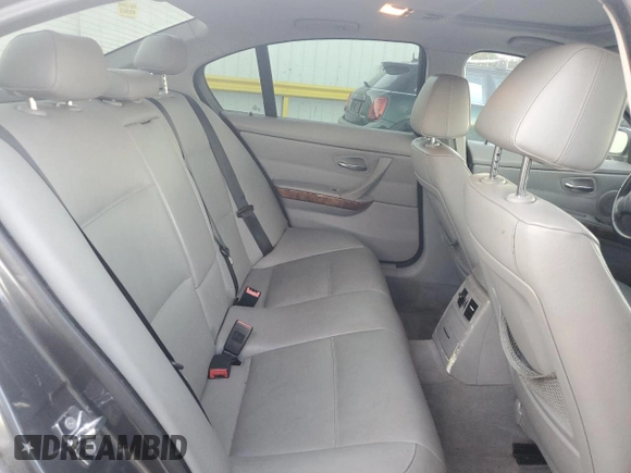 2008 BMW 3 Series 328i with VIN WBAVA375X8NL49605, listed as a Copart auction lot 41997085 with 164,105 mi miles and Salvage Title. Bid and sale history available at DreamBid. Image 10.