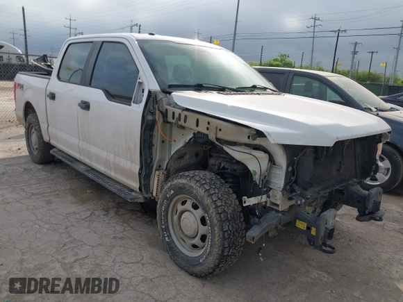 2018 Ford F-150 XL with VIN 1FTEW1E53JKE40749, listed as a IAAI auction lot 41993263 with 123,297 mi miles. Bid and sale history available at carsss.com. Image 1.