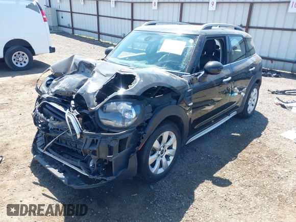 2019 MINI Countryman Cooper с VIN WMZYV5C50K3F57360, выставлен на аукционе IAAI как лот 42544175 с пробегом 92 939 миль миль и . История ставок и продаж доступна на DreamBid. Изображение 18.