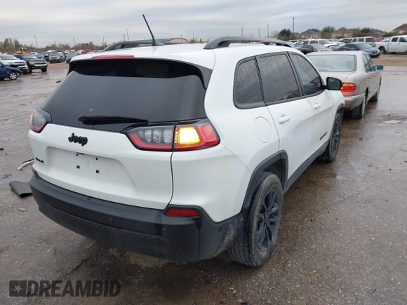 2023 Jeep Cherokee Altitude Lux with VIN 1C4PJMMB1PD110251, listed as a IAAI auction lot 41343772 with 33,182 mi miles. Bid and sale history available at carsss.com. Image 4.