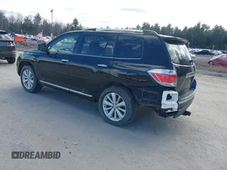 2013 Toyota Highlander Limited with VIN JTEDC3EH4D2014739, listed as a IAAI auction lot 41897547 with 309,926 mi miles and . Bid and sale history available at DreamBid. Image 3.