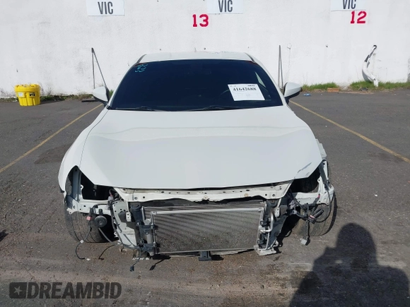2019 Toyota 86 with VIN JF1ZNAA13K8700059, listed as a IAAI auction lot 41642688 with 112,743 mi miles. Bid and sale history available at carsss.com. Image 13.