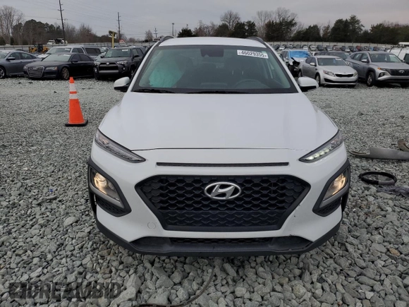 2020 Hyundai Kona SEL with VIN KM8K2CAA6LU579080, listed as a Copart auction lot 46029355 with 52,688 mi miles and Salvage Title. Bid and sale history available at carsss.com. Image 5.