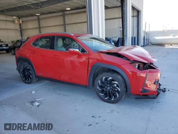 2020 Lexus UX with VIN JTHP9JBH5L2034147, listed as a Copart auction lot 52982925 with 40,105 mi miles and Salvage Title. Bid and sale history available at carsss.com. Image 4.