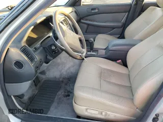 1991 Lexus LS z VIN JT8UF11E7M0085813, wystawiony jako Copart lot #80132324 z przebiegiem 150 417 mil mil oraz Tytuł czysty. Historia ofert i sprzedaży dostępna na DreamBid. Obrazek 7.