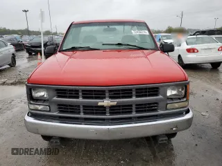 2000 Chevrolet Silverado 3500 z VIN 1GCGC34RXYR203419, wystawiony jako Copart lot #72432214 z przebiegiem 228 720 mil mil oraz Szkoda całkowita • Salvage title. Historia ofert i sprzedaży dostępna na DreamBid. Obrazek 5.