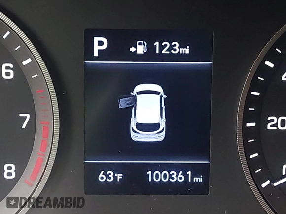 2020 Hyundai Tucson Ultimate z VIN KM8J33AL3LU114220, wystawiony jako IAAI lot #41219115 z przebiegiem 100 361 mil mil oraz . Historia ofert i sprzedaży dostępna na DreamBid. Obrazek 15.
